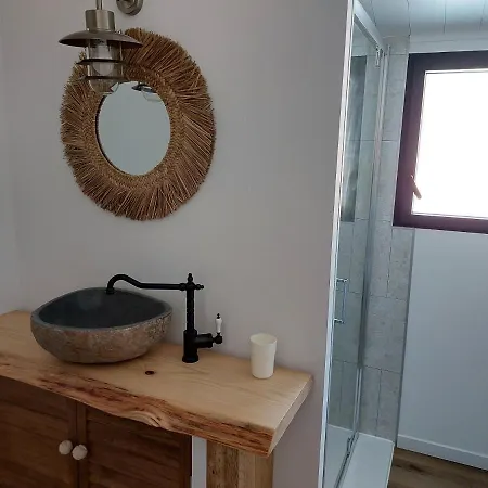 Holiday home Locations Nos Iles *