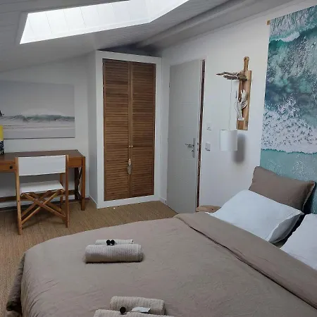 Locations Nos Iles Holiday home *