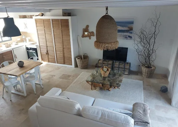 Locations Nos Iles サン・ジャン·ド・モン