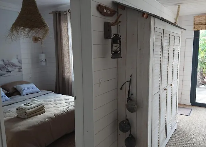 Locations Nos Iles 別荘 *