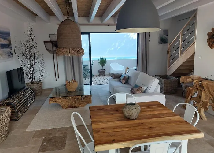 Locations Nos Iles 펜션